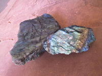 Labradorite Rough (500g-3kg) 25lb