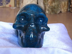 Apatite Skull 2 PCS