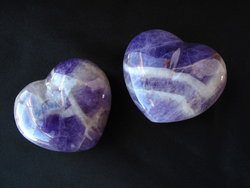 Banded Amethyst Heart 200g