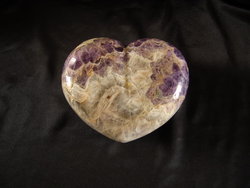 Banded Amethyst Hearts Large 7-8 inch - 5pcs