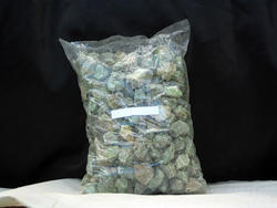 Chrysoprase Decor Rough (15-30g)100Kg