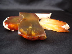 Carnelian Decor Rough (10-15g) 200Kg