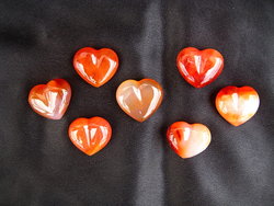 Carnelian Small Jewellery Heart - 8 Bags (200pcs)