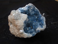Celestite Geode AAA 15KG (8-10Kg/Pc)