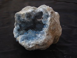 Celestite Geode AAA 15KG (8-10Kg/Pc)