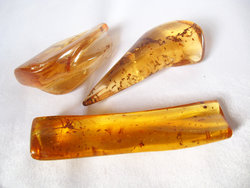 Copal (40 - 50 grams/pc)
