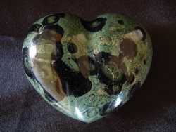 Crocodile Jasper Heart 200g
