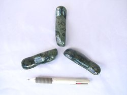 Crocodile Jasper Massage Tool - Handheld Design