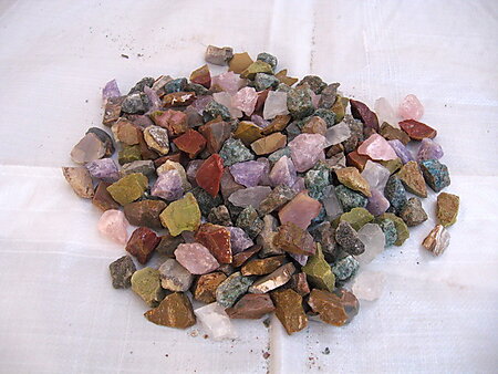 Gem Gardens 12 Stone Mix (15-30g) 5Kg Bag (11LBS)