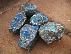 Labradorite Rough Peacock Blue (50-500g/pc) 5LB