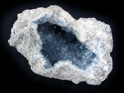 Celestite Geode AA (6-8kg/pc) - 300LB