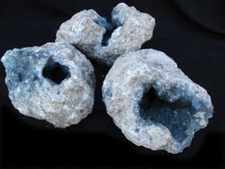 Celestite Geode AA (3-6kg/pc) - 45kg (100LB)