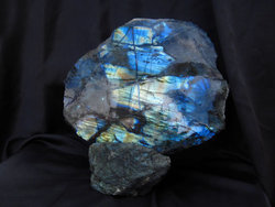 Labradorite Slice 7-10 inch - 80LB