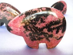 Rhodonite Fetish Bear - 1 Flat (18pcs)