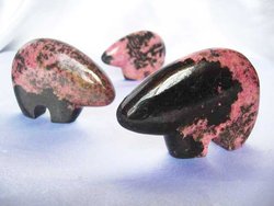 Rhodonite Fetish Bear - 1 Flat (18pcs)