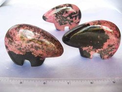 Rhodonite Fetish Bear - 1 Flat (18pcs)