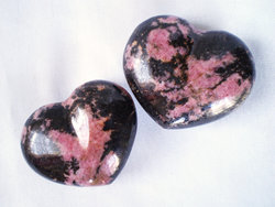 Rhodonite Heart 90g - 10pcs