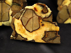 Septarian Bookends (1-3kg) - 25 pairs