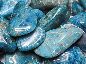 Apatite Tumbled Stones (30-45 mm)