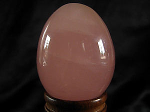 Rose Quartz Egg 40-50 mm