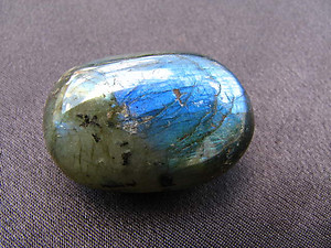 HIGH FLASH Labradorite Gallets