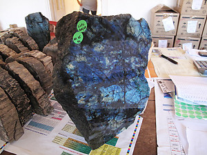 Labradorite Plaque - Large (20.85kg)