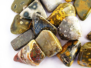 Small (18-30 mm) Sea Jasper Tumbled Stones