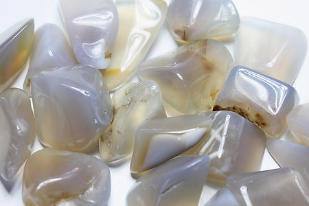 18-30 mm Icy Agate Tumbled Stones