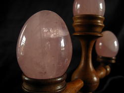 Rose Quartz Egg 40-50 mm
