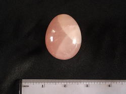 Rose Quartz Egg 40-50 mm
